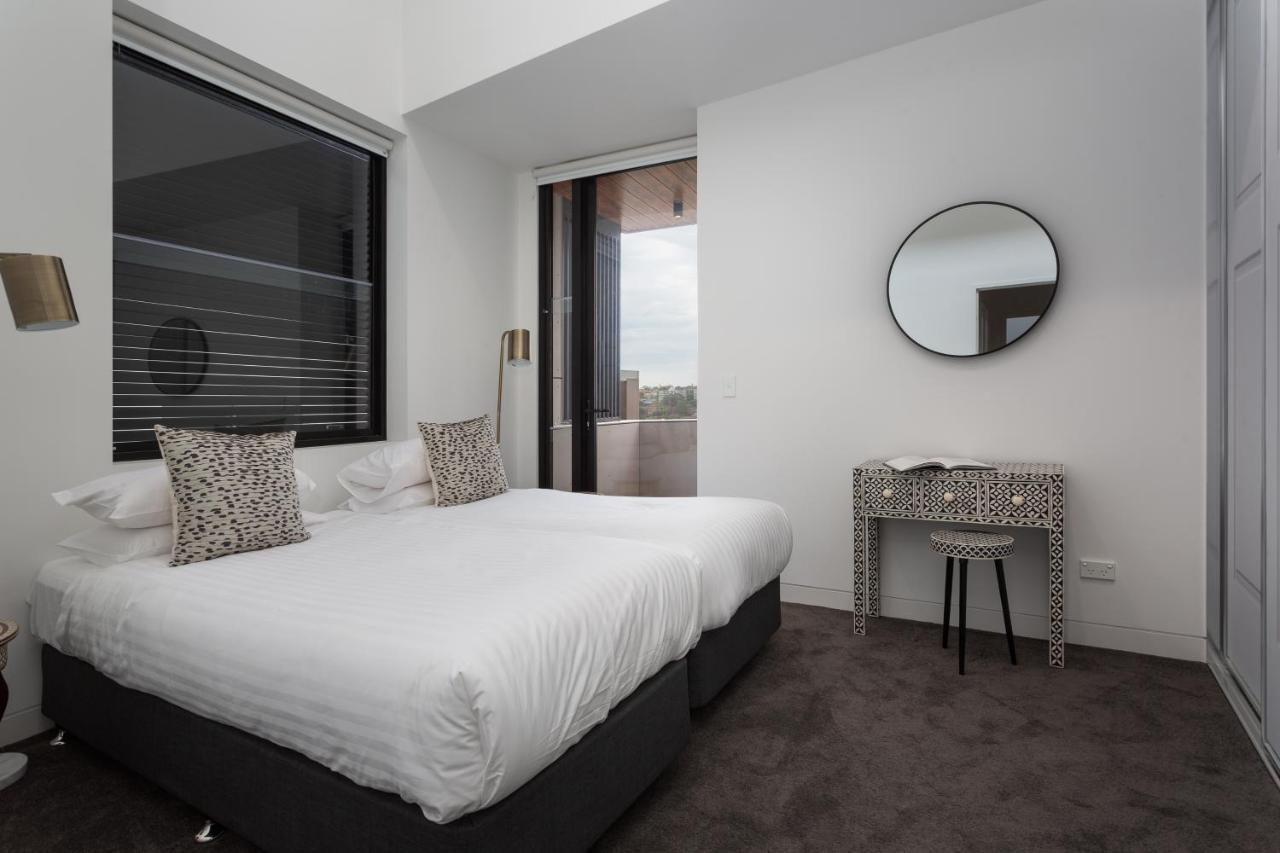 Stylish 2-Bed Apartment With Bbq Patio Near Beach سيدني المظهر الخارجي الصورة
